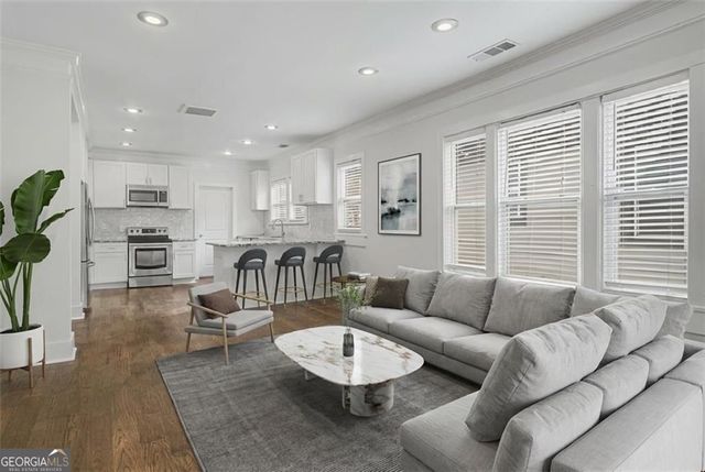 287 Mackenzie Drive NE, Atlanta, GA 30312