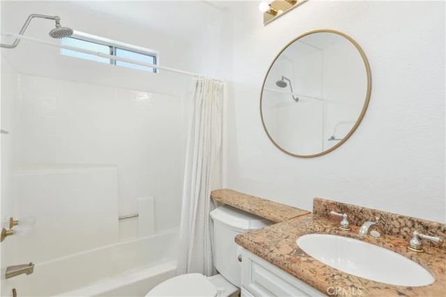 112 Santa Rosa Court, Laguna Beach, CA 92651