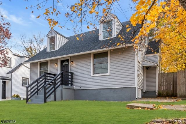 26 Center Oak Ave, Lawnside Boro, NJ 08045