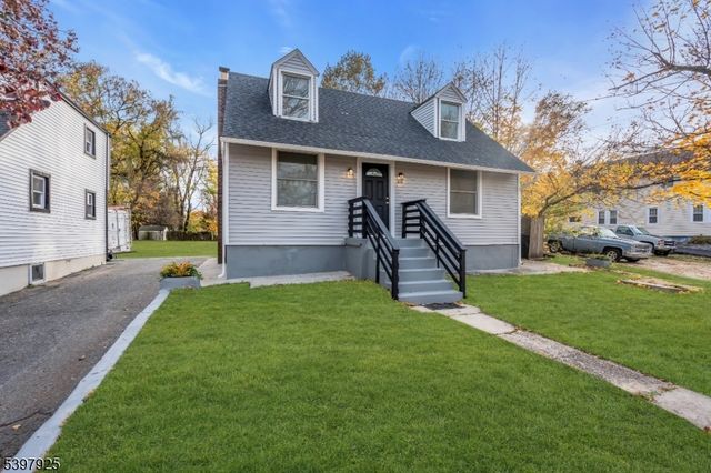 26 Center Oak Ave, Lawnside Boro, NJ 08045