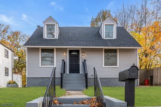 26 Center Oak Ave, Lawnside Boro, NJ 08045