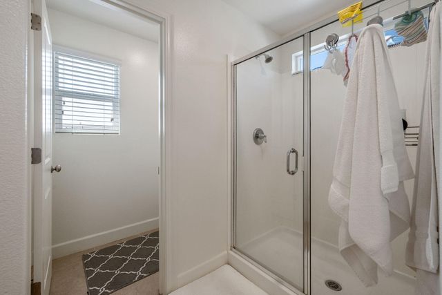 3043 Parks Avenue, Tulare, CA 93274