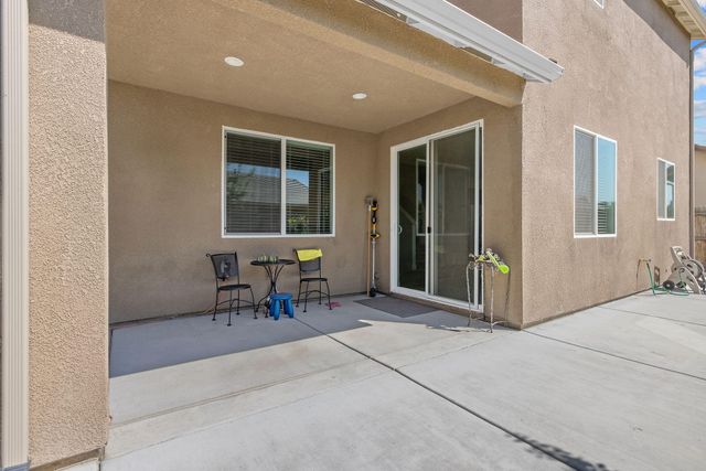 3043 Parks Avenue, Tulare, CA 93274