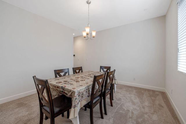 3043 Parks Avenue, Tulare, CA 93274