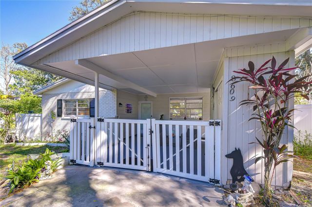 8609 N 29TH STREET, Tampa, FL 33604