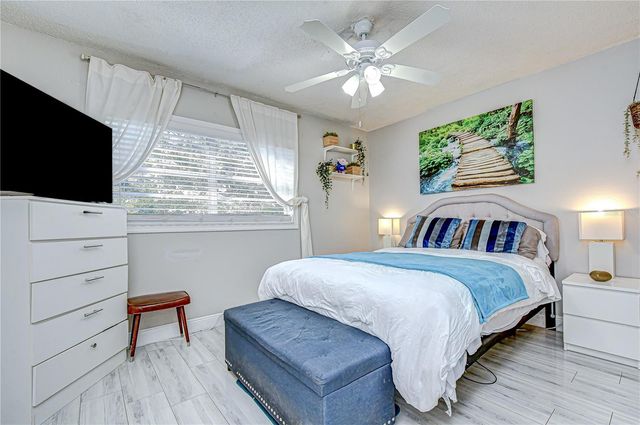 8609 N 29TH STREET, Tampa, FL 33604