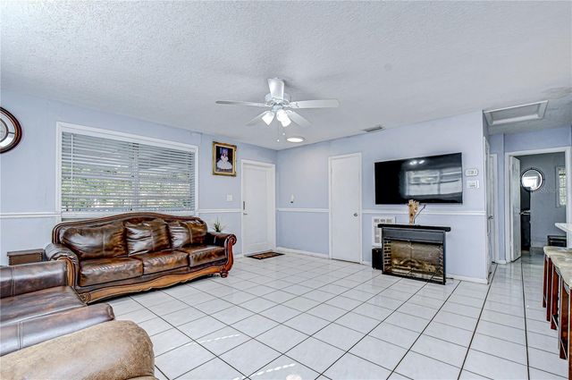 8609 N 29TH STREET, Tampa, FL 33604