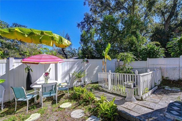 8609 N 29TH STREET, Tampa, FL 33604