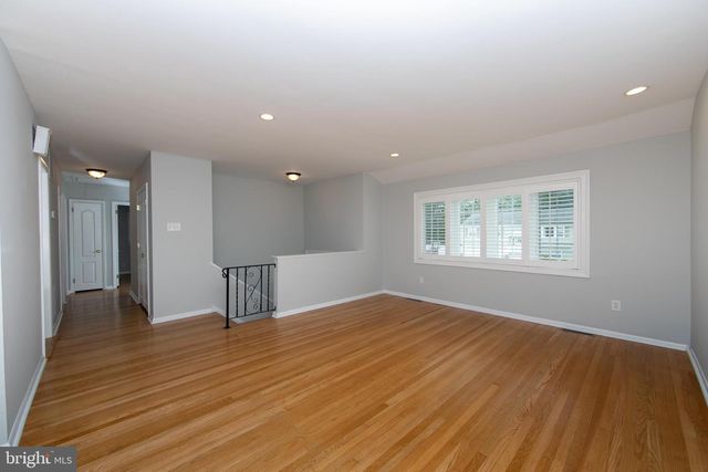 47 HERITAGE RD, Marlton, NJ 08053