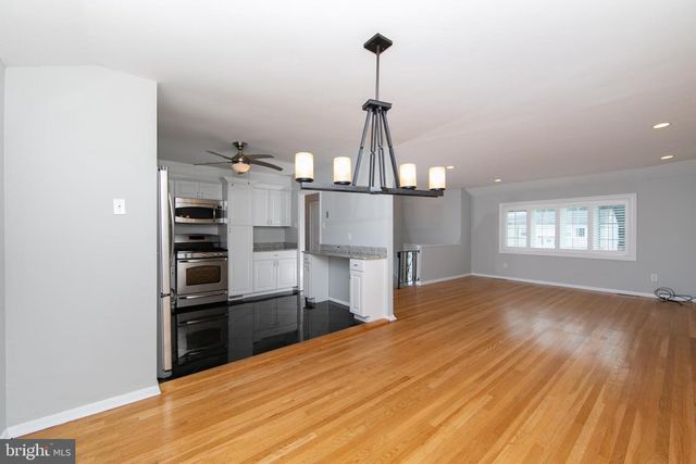 47 HERITAGE RD, Marlton, NJ 08053