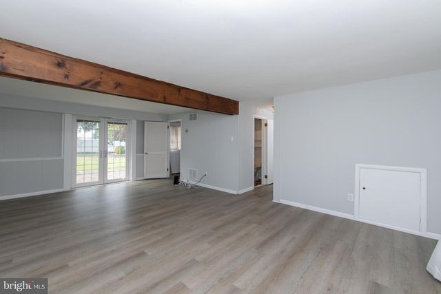 47 HERITAGE RD, Marlton, NJ 08053