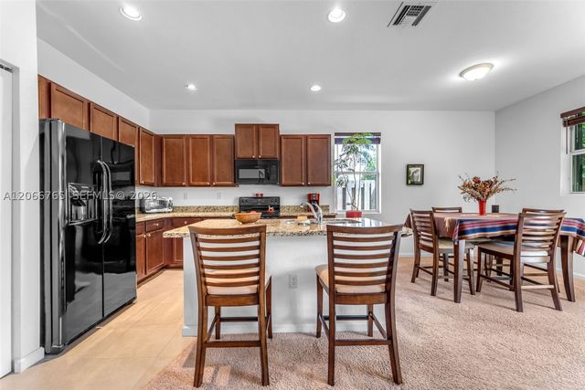 25419 SW 121st Ave, Homestead, FL 33032