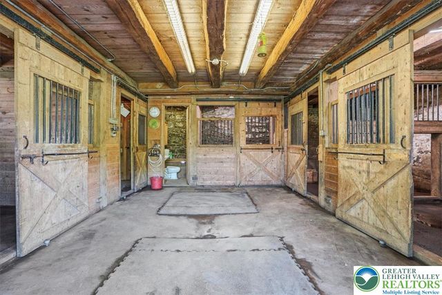299 Brick Church Road, Hamilton Twp, PA 18353