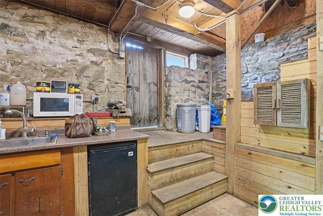 299 Brick Church Road, Hamilton Twp, PA 18353