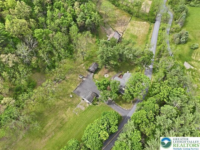 299 Brick Church Road, Hamilton Twp, PA 18353