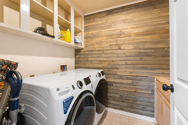 6702 Seinfeld Court, Houston, TX 77069