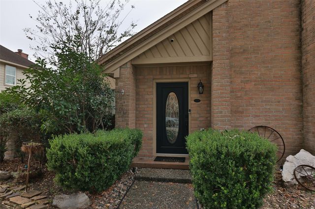 6702 Seinfeld Court, Houston, TX 77069