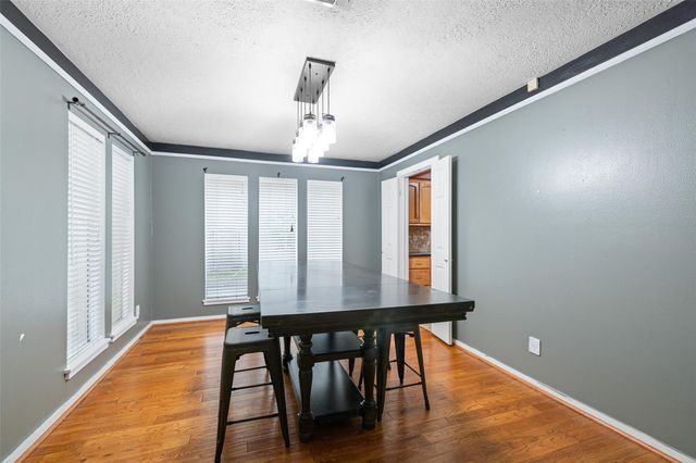 6702 Seinfeld Court, Houston, TX 77069