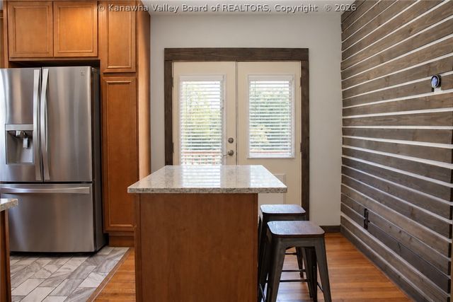 657 Forest Circle, South Charleston, WV 25303