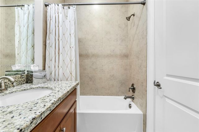 8915 W Watercrest Cir W, Parkland, FL 33076