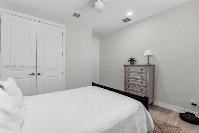 8915 W Watercrest Cir W, Parkland, FL 33076