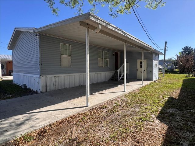 1226 SE 8TH AVENUE, Arcadia, FL 34266