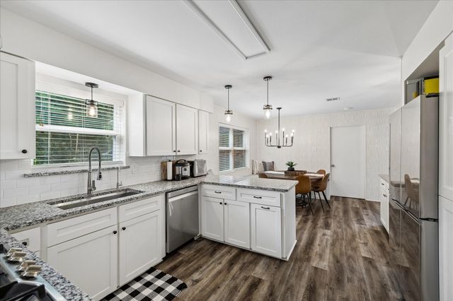1311 Forest Cove Drive, Kingwood, TX 77339