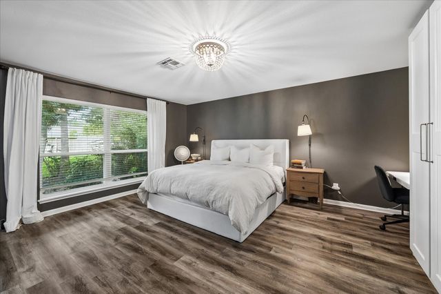 1311 Forest Cove Drive, Kingwood, TX 77339