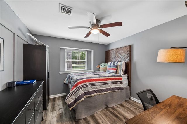 1311 Forest Cove Drive, Kingwood, TX 77339