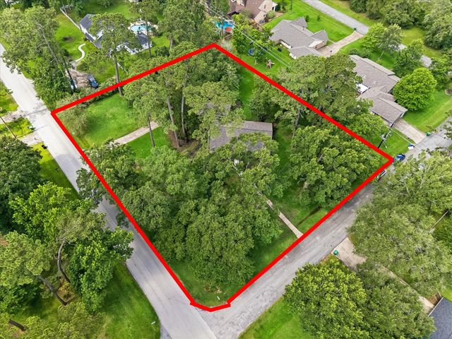 1311 Forest Cove Drive, Kingwood, TX 77339