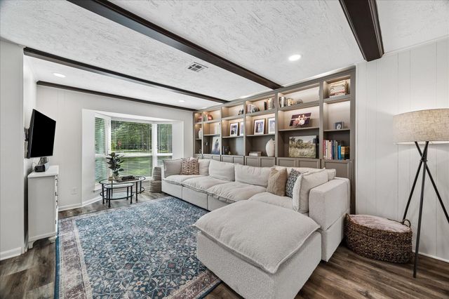 1311 Forest Cove Drive, Kingwood, TX 77339