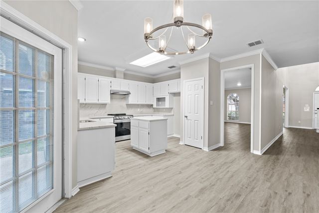 6405 Hunt Dr, Corpus Christi, TX 78413