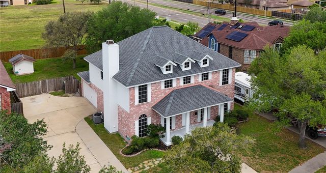 6405 Hunt Dr, Corpus Christi, TX 78413
