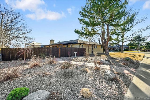 1022 Berkeley Court, Longmont, CO 80503