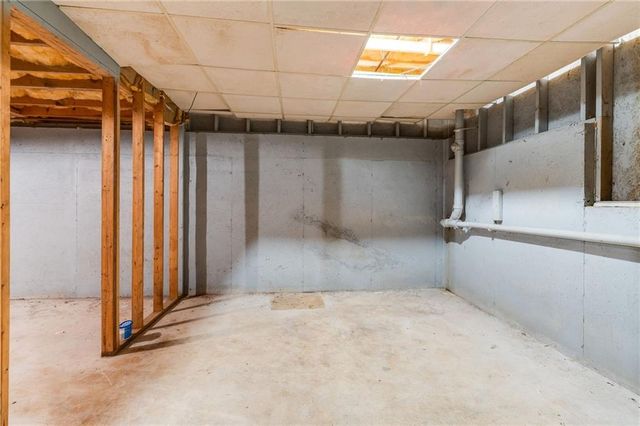 409 Benjamin Drive, Rockmart, GA 30153