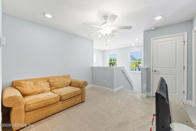 231 KILLARNEY Avenue, St. Johns, FL 32259