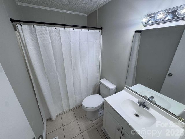 99 N Mcginnis Place, Mount Holly, NC 28120