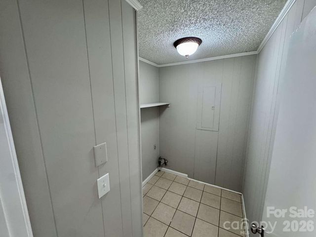 99 N Mcginnis Place, Mount Holly, NC 28120