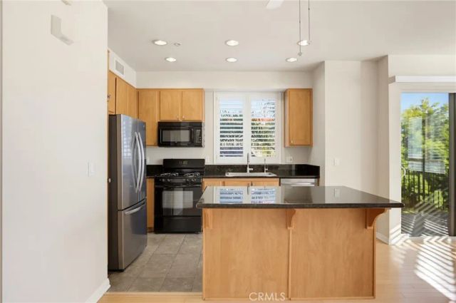 2742 Cabrillo Avenue 212, Torrance, CA 90501