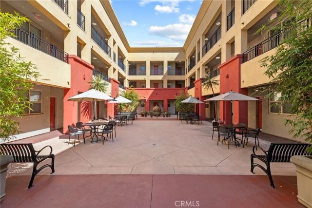2742 Cabrillo Avenue 212, Torrance, CA 90501