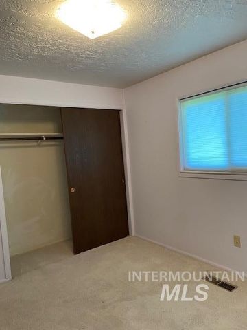 1530 Targhee Drive, Twin Falls, ID 83301
