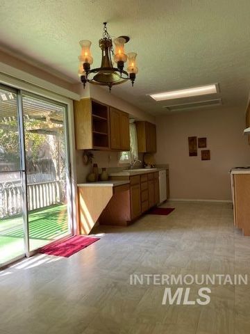 1530 Targhee Drive, Twin Falls, ID 83301