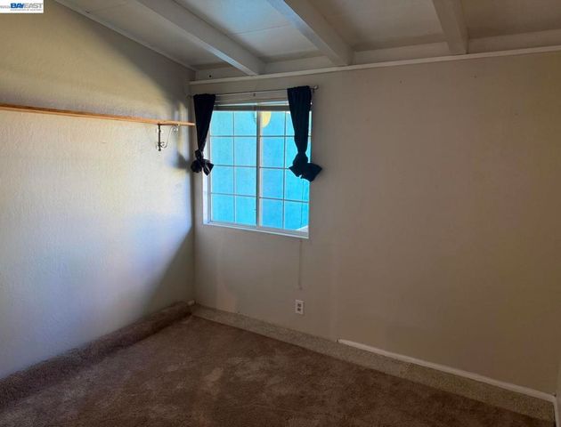 27741 Havana Ave, Hayward, CA 94544