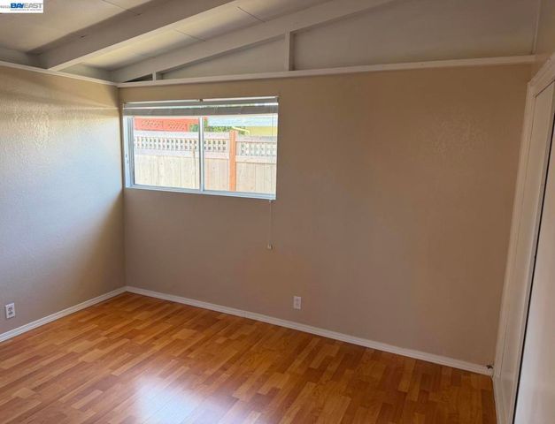 27741 Havana Ave, Hayward, CA 94544