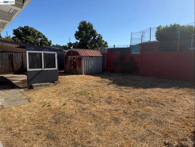 27741 Havana Ave, Hayward, CA 94544