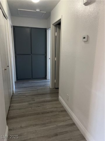 4231 Riverstone Avenue, Las Vegas, NV 89115