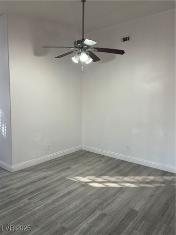 4231 Riverstone Avenue, Las Vegas, NV 89115