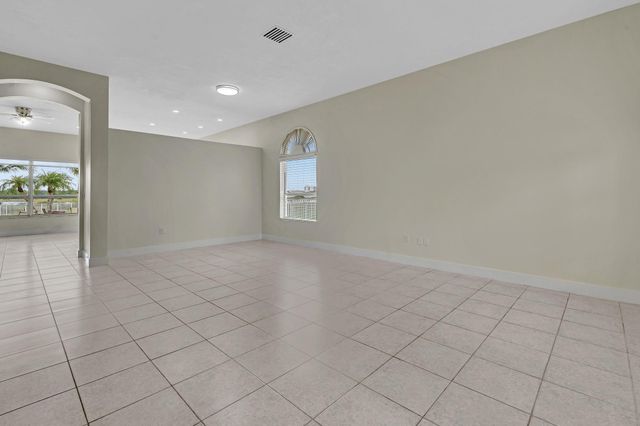 1688 NW 144th Way, Pembroke Pines, FL 33028