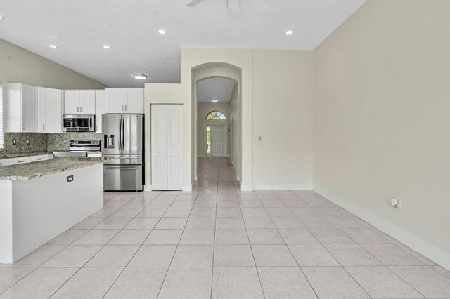 1688 NW 144th Way, Pembroke Pines, FL 33028