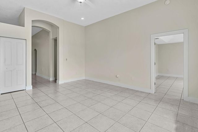 1688 NW 144th Way, Pembroke Pines, FL 33028